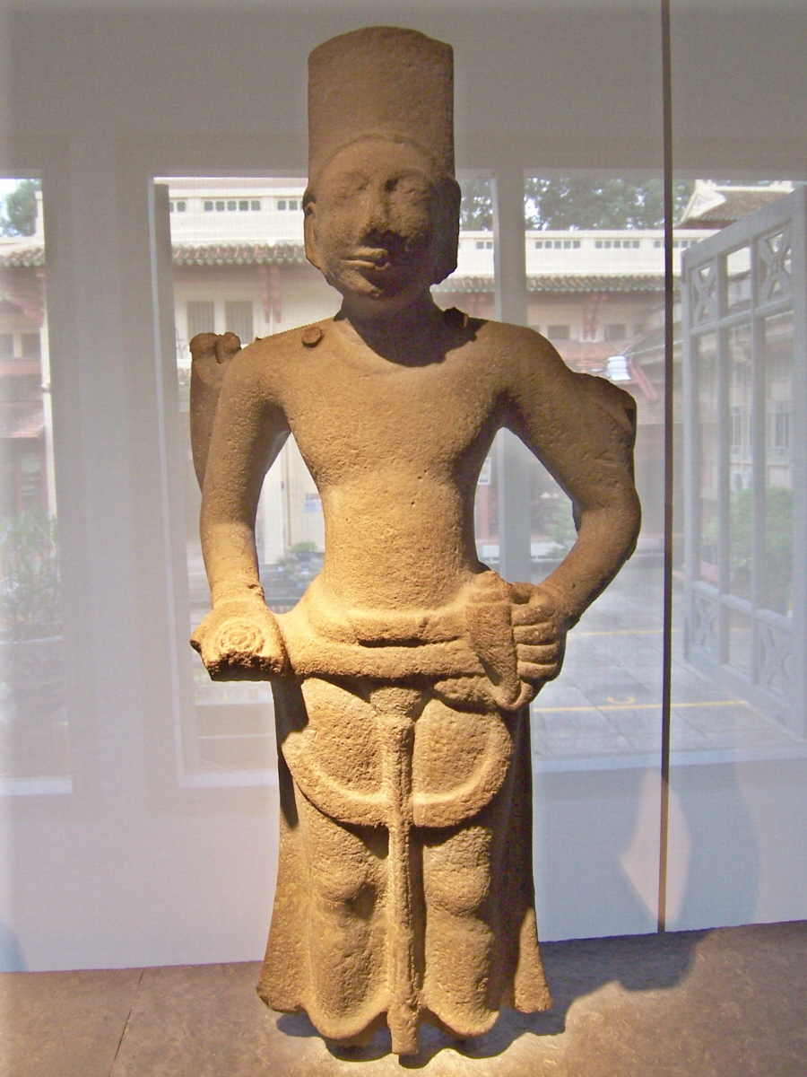 6th-7th century Vishnu statue from Óc Eo - Museum of Vietnamese History Vishnu statue from Óc Eo showing Southeast Asian artistic style